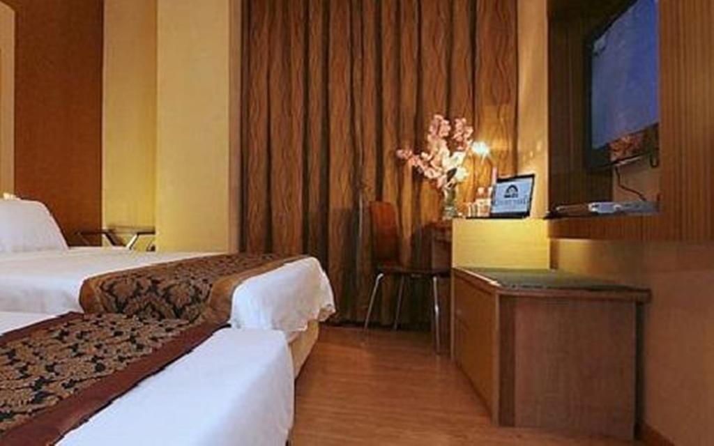 Courtyard Hotel 1Borneo Kota Kinabalu Zewnętrze zdjęcie