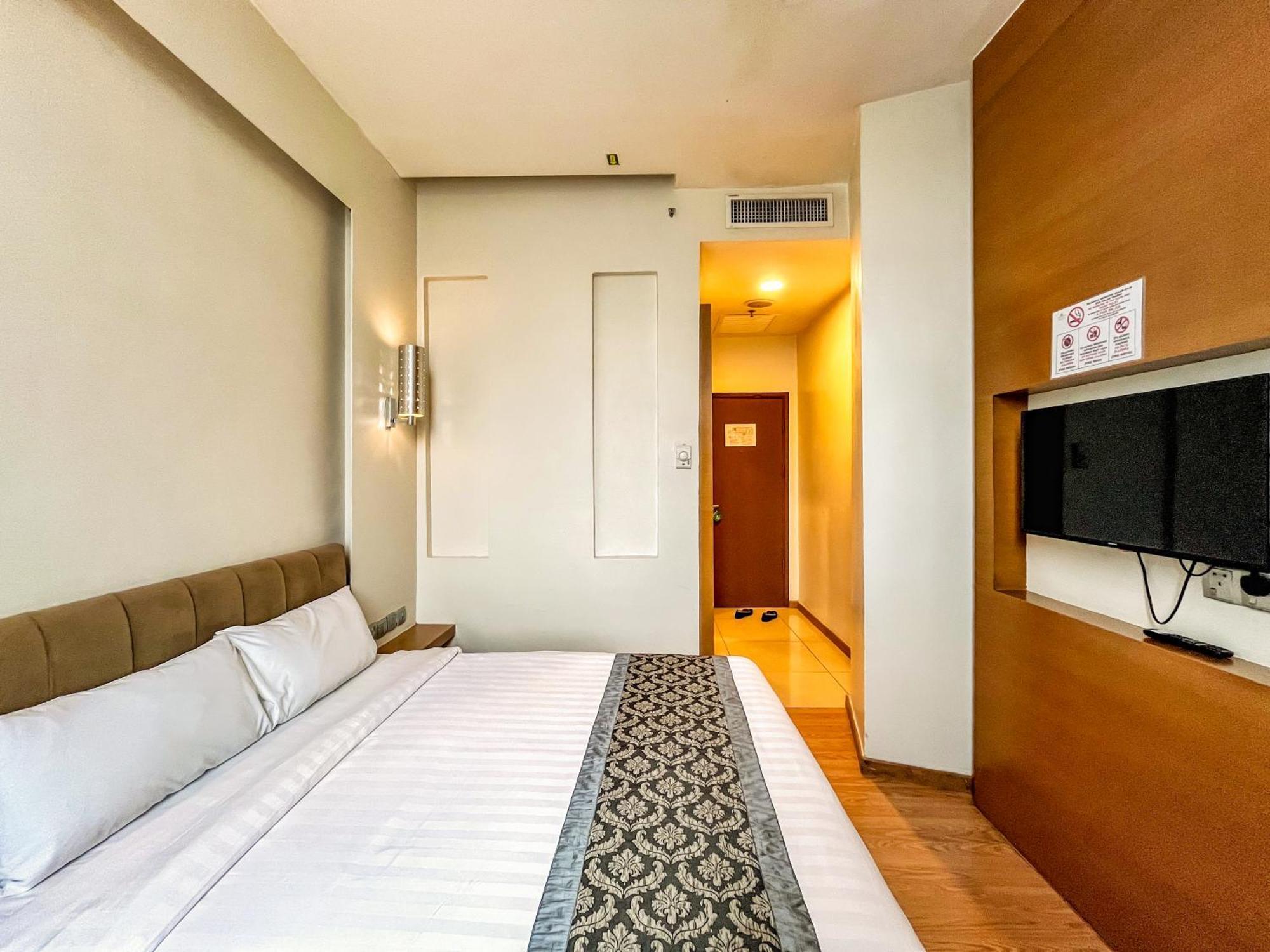 Courtyard Hotel 1Borneo Kota Kinabalu Zewnętrze zdjęcie